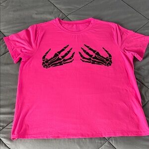Pink Skeleton Hands Graphic Tee size XL